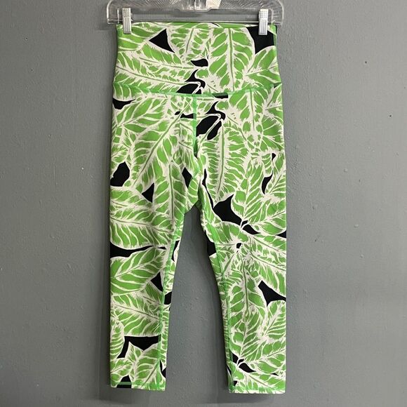 Alo high rise Leaf Print 7/8  Leggings small - Picture 1 of 5